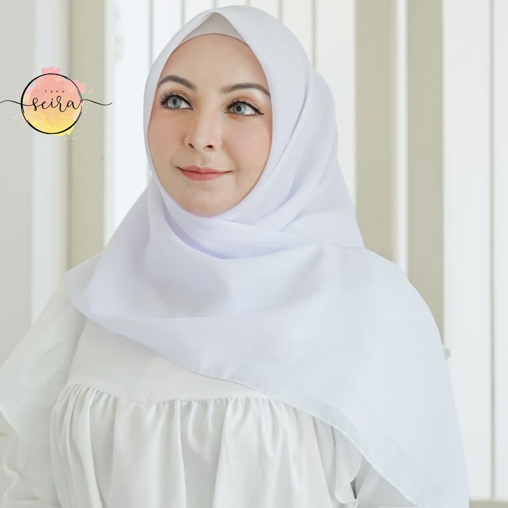 [BISA COD] Bella Square Hijab Segiempat / Kerudung Segi Empat Bella Square / Jilbab Segiempat Bela (Kain Tebal Adem Tidak Menerawang)-White