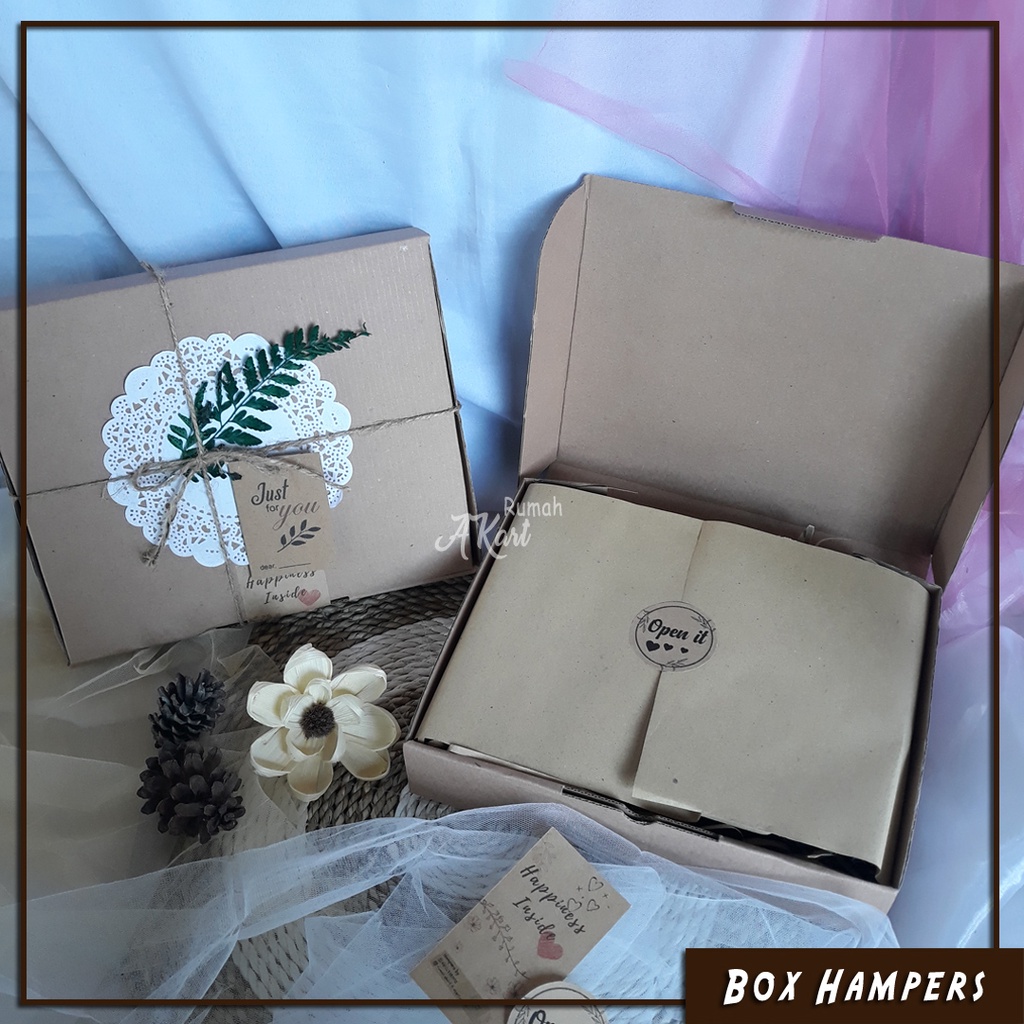 

Box Hampers/Gift box Vintage dan Perlengkapanya untuk Hadiah lebih Spesial