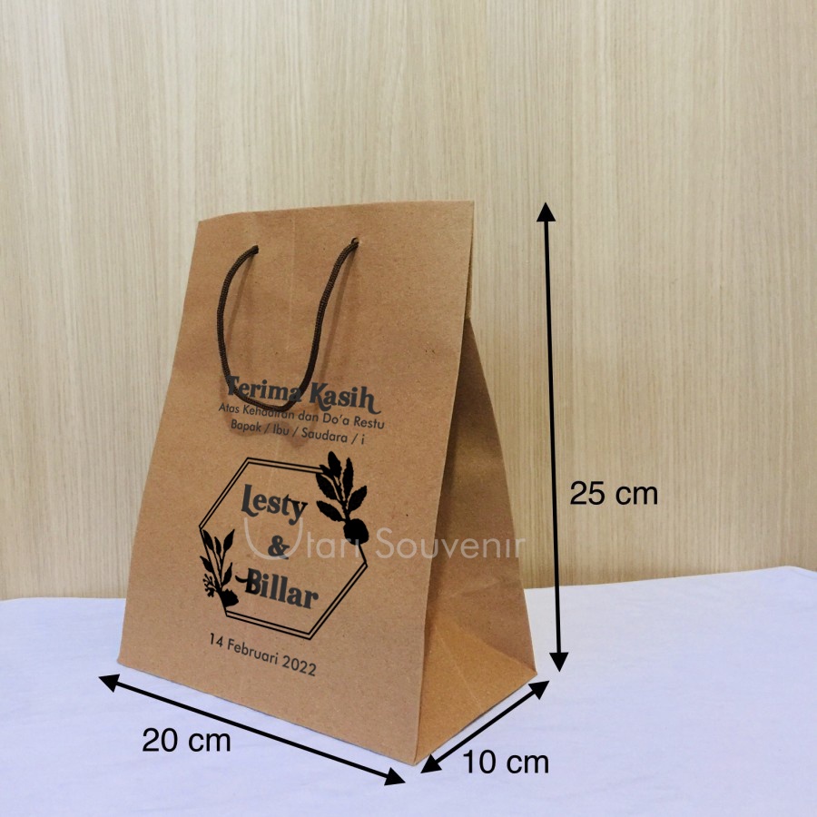 

Sablon Paper Bag Tas Kertas R6 Desain Custom 20 x 10 x 25