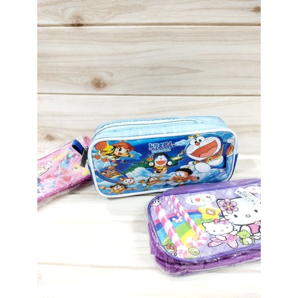 

TEPAK PENSIL KARAKTER ANIMASI LUCU