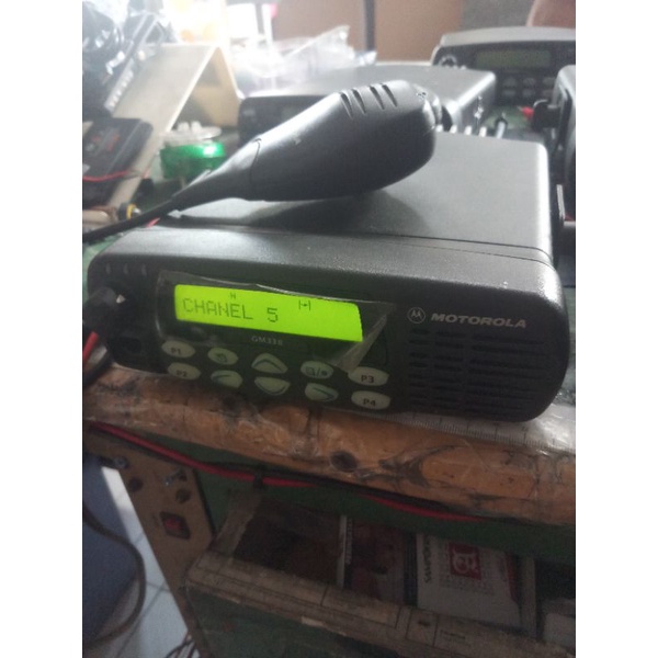 Rig motorola Gm 338 uhf Power 50 Watt dIJAMIN NORMAL COCOK BUAT REPEATER MOTOROLA GM338 UHF