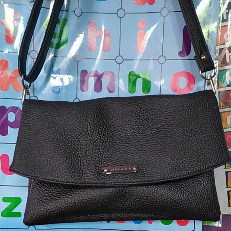 tas PL kulit