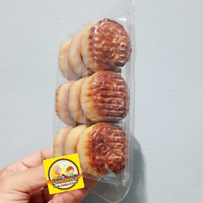 

T20R Kue Pia Kacang Hijau (Isi 9 Pcs) Pinang Mas Ht501Gr