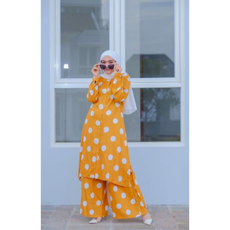 Nagita Set By Fadiyah