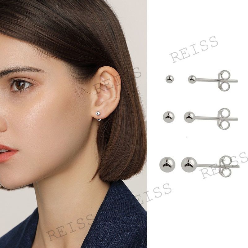 1 Pasang Anting Baja Titanium Hypoallergenic Desain Sederhana Gaya Korea