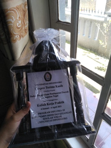 Plakat Kayu / Vandel Kayu Seri Joglo