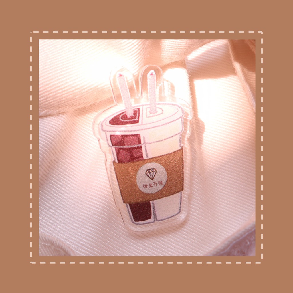 

Babolatte Acrylic Pin