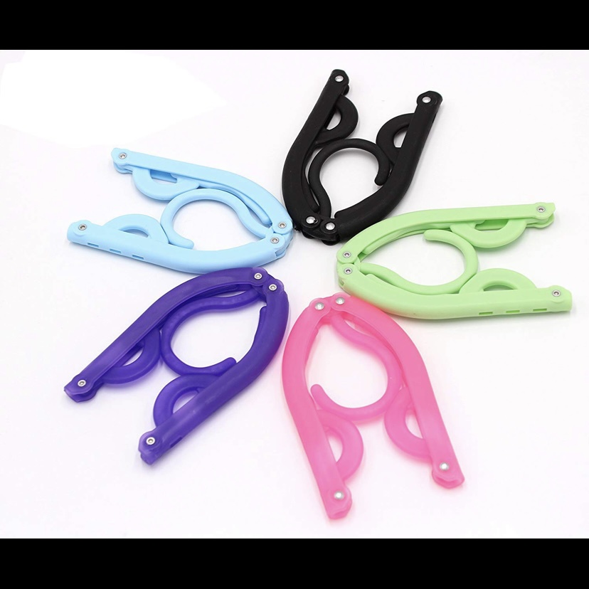 Travel Portable Fold Hanger Gantungan Baju Lipat Travelling