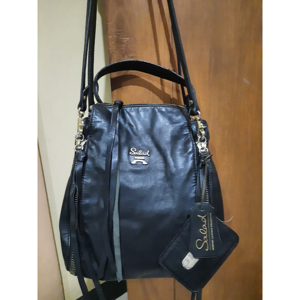 Tas Wanita Branded Second Salad Tas Selempang Sling Bag