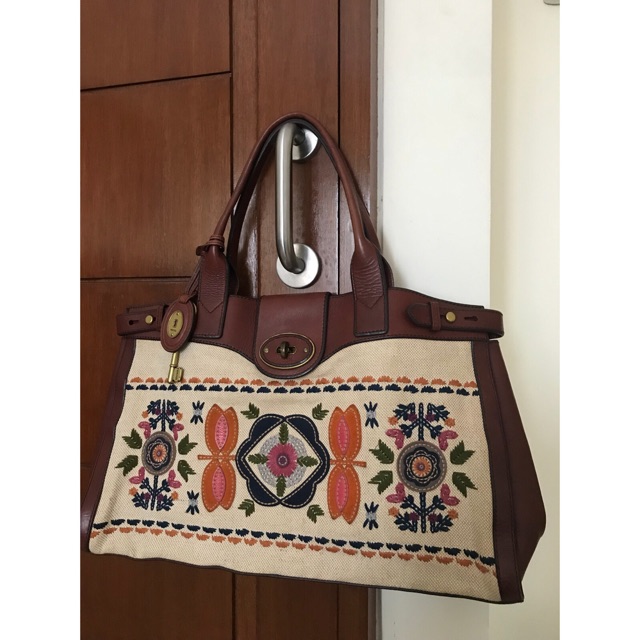 Fossil Vintage Weekender Embroidered Bag