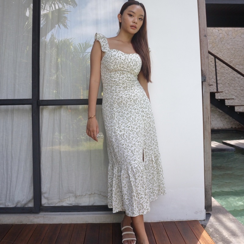 Club Sunday Social - The Oliver Dress