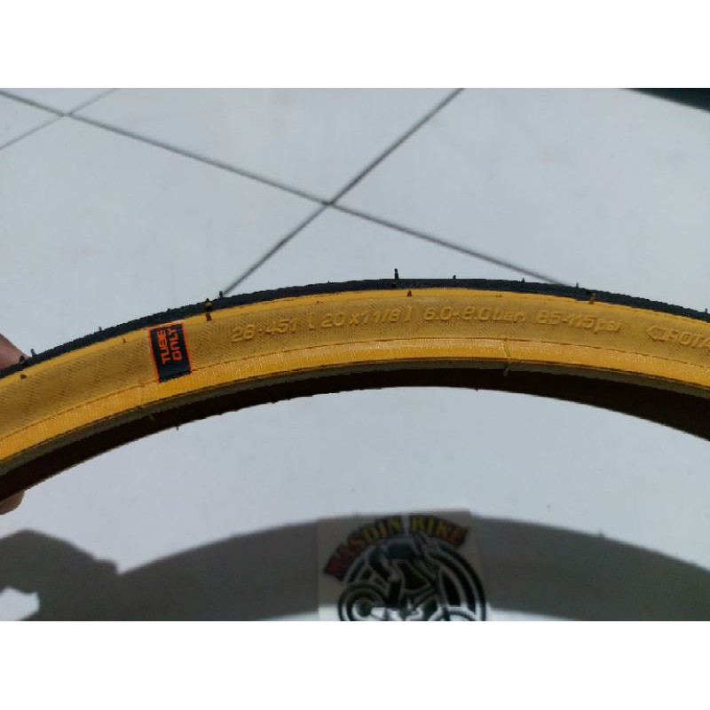 Schwalbe ONE 20x1.1.8 28 451 Schwalbe ONE tan