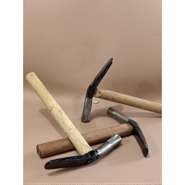 Palu tukang sepatu hitam