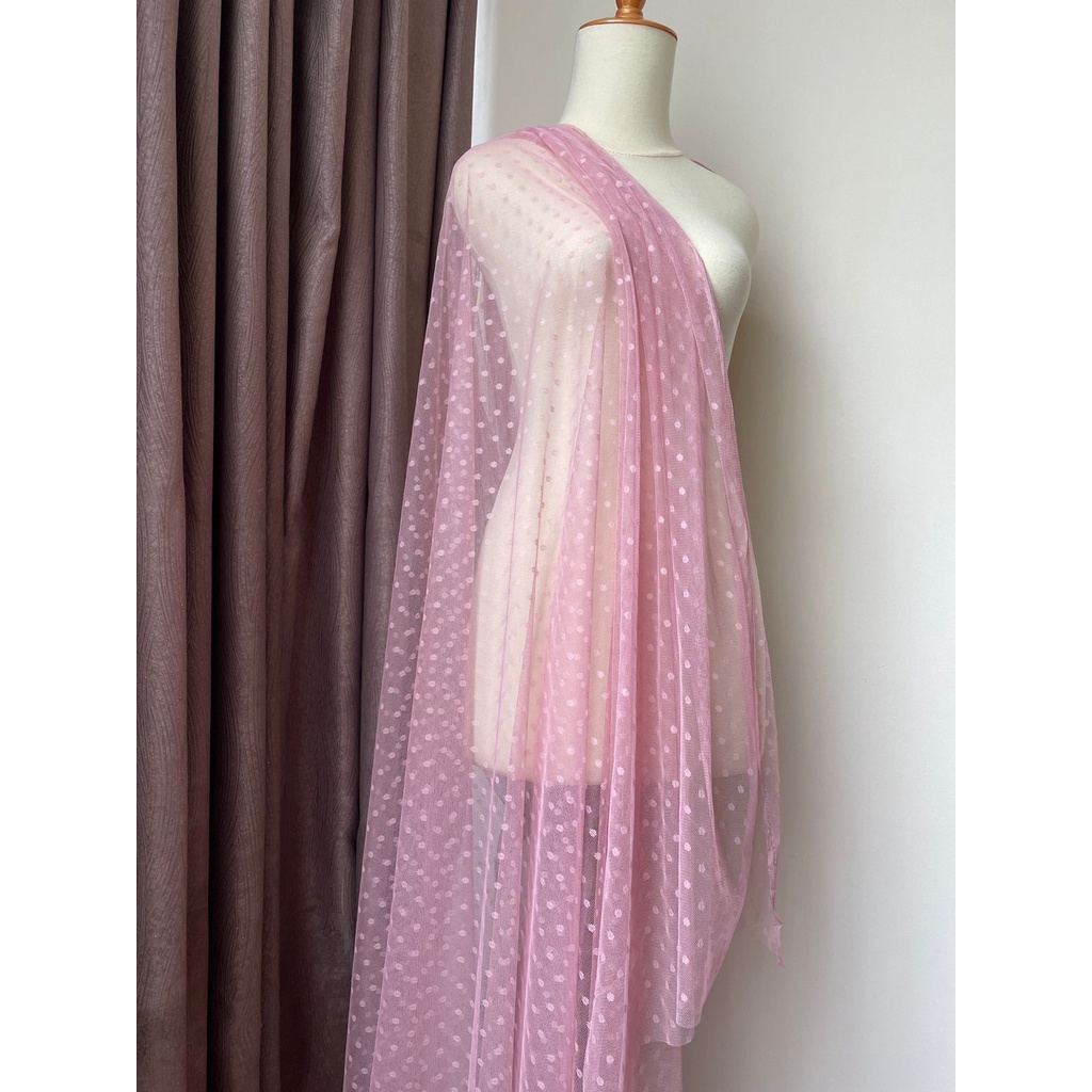 Bahan Kain Tile Tille Tule Tulle Dot Dotty Warna Dusty Pink Merah Muda