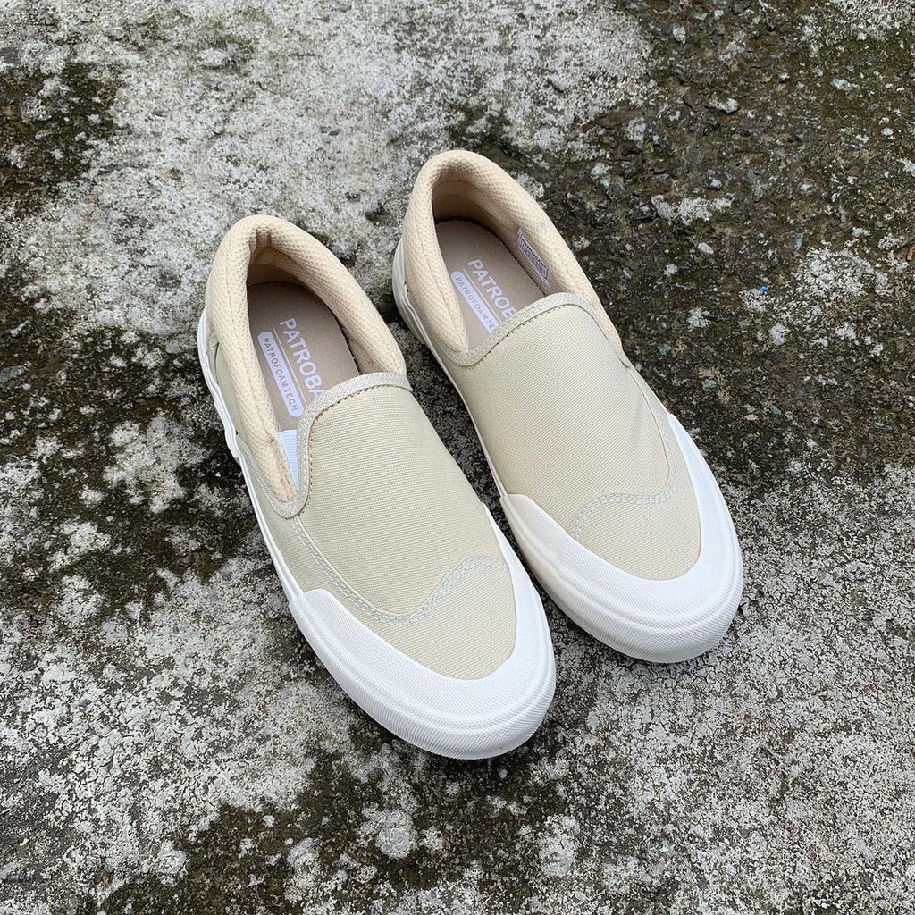 PATROBAS SHOES - CLOUD SLIP ON BEIGE