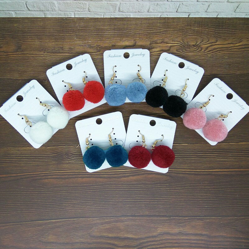 ANTING  POMPOM MISS 146