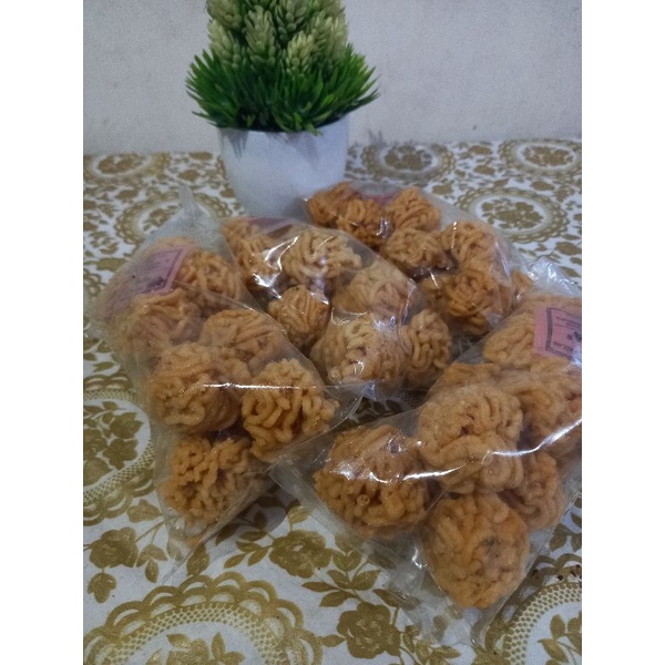 

Kue Dakak-Dakak Khas Minang