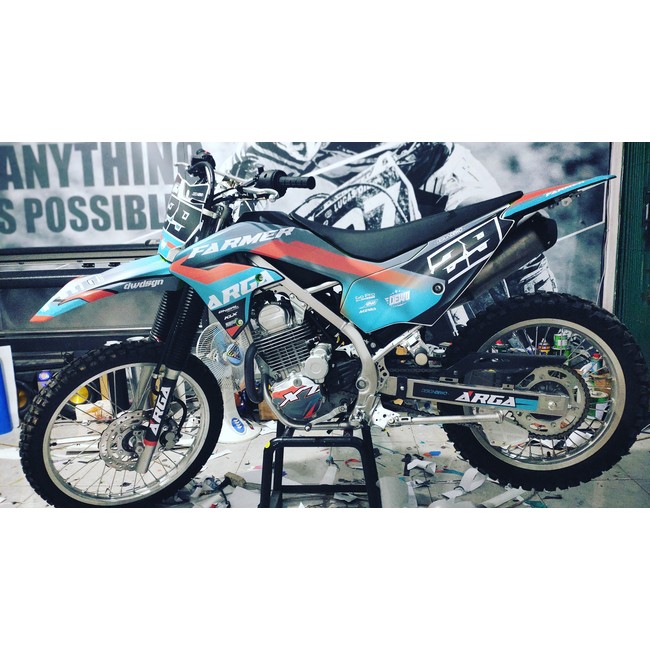 decal klx 230 keren decal klx 230 simpel decal klx 230 gold decal klx supermoto