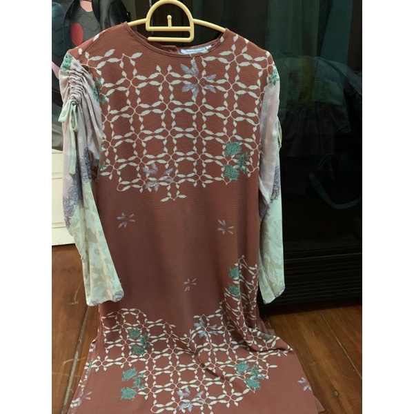 Preloved By RIA MIRANDA