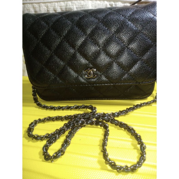 Tas wanita rantai Sling bag Channel hitam preloved