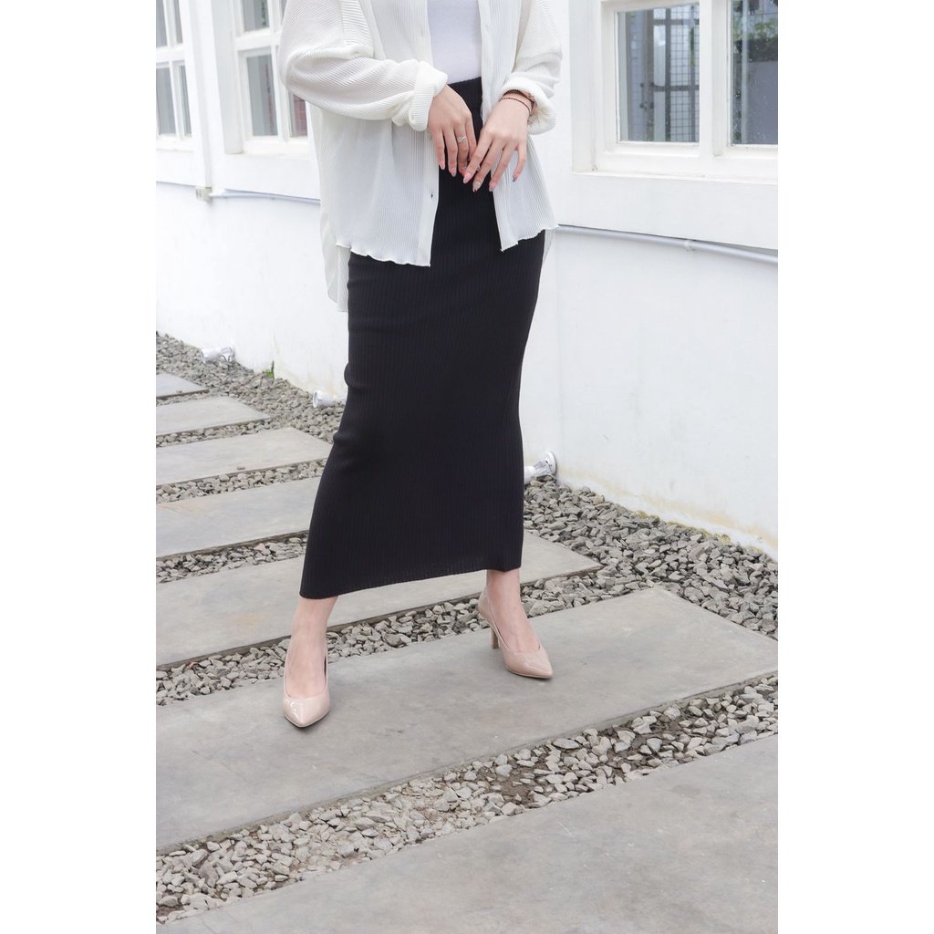 Aline span plisket skirt | rok wanita | bawahan muslim wanita-Black