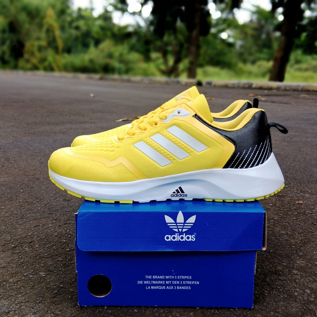 SEPATU WANITA ADIDAS ZOOM KUNING IMPORT / SEPATU CEWEK OLAHRAGA AEROBIK REMAJA KEREN / SEPATU SPORT 