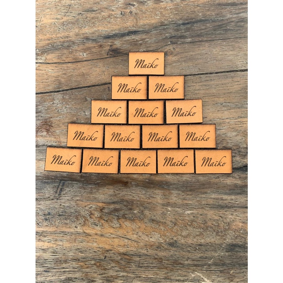 

Cetak Label kulit Asli laser - label leather laser ukuran 2x3.8cm