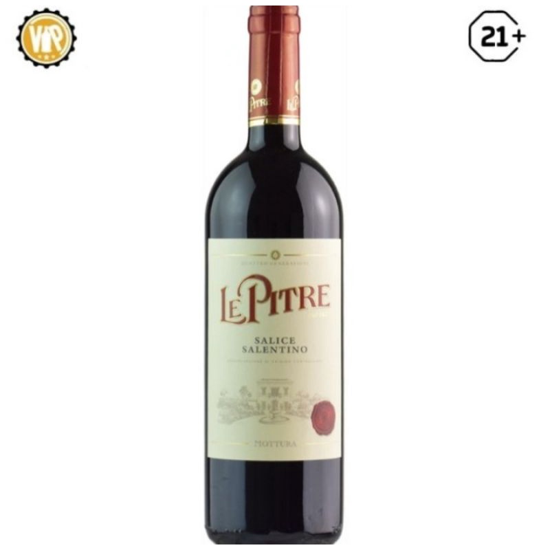 Le pitre Salice Salentino wine