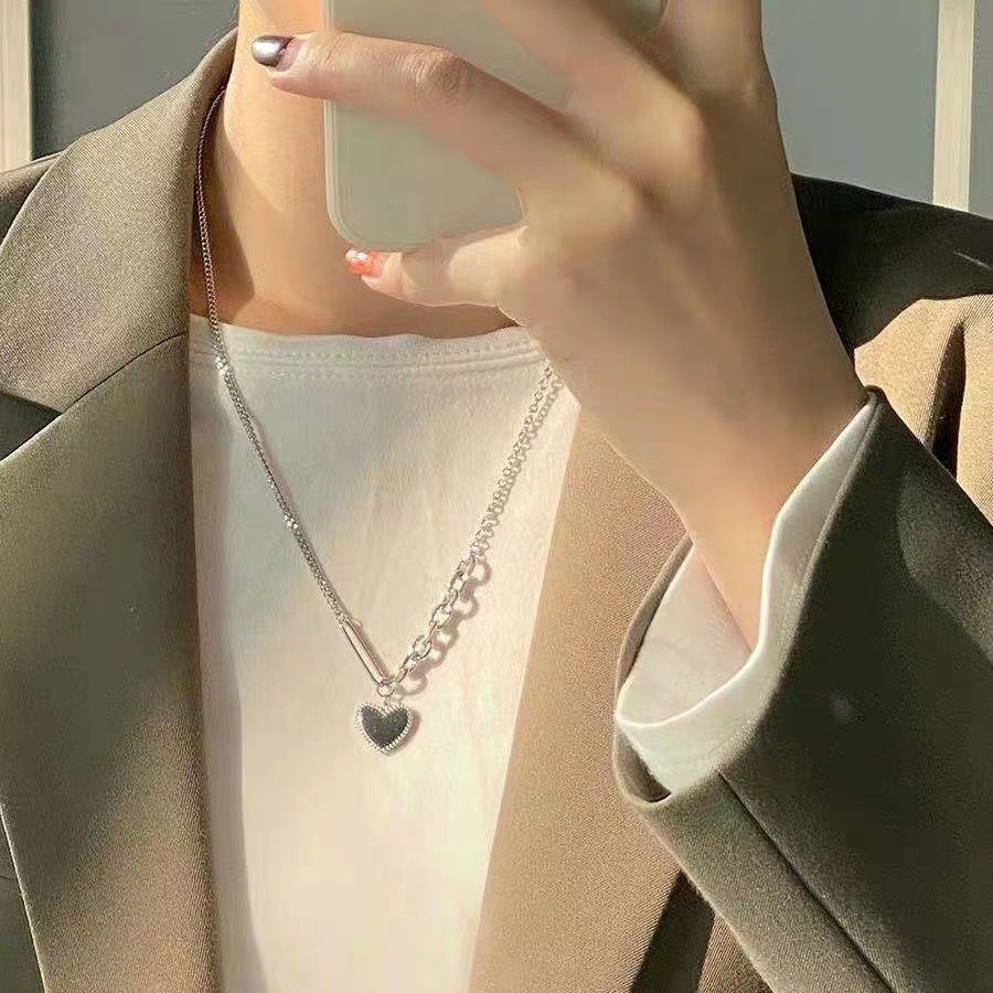 Kalung Rantai Klavikula Bahan Titanium Steel Gaya Korea Untuk Wanita