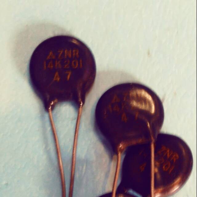 NTC listrik tipe ZNR14K 201