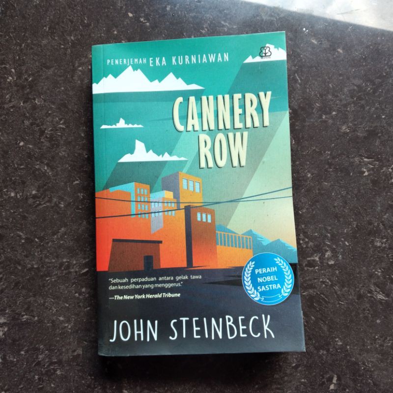 PRELOVED novel buku bekas - Cannery Row