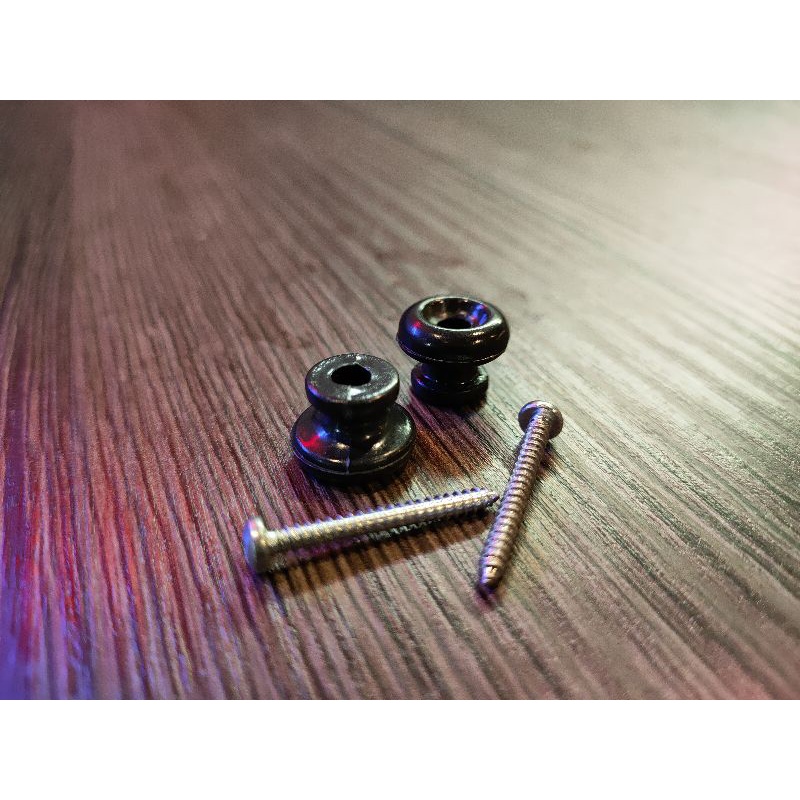 Pin strap gitar