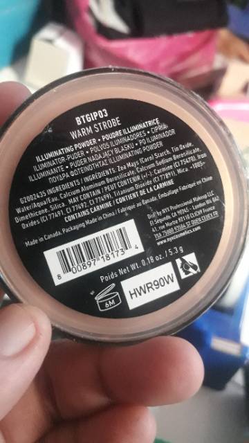 NYX BORN TO GLOW/nyx iluminating powder (ORIGINAL USA 100%)