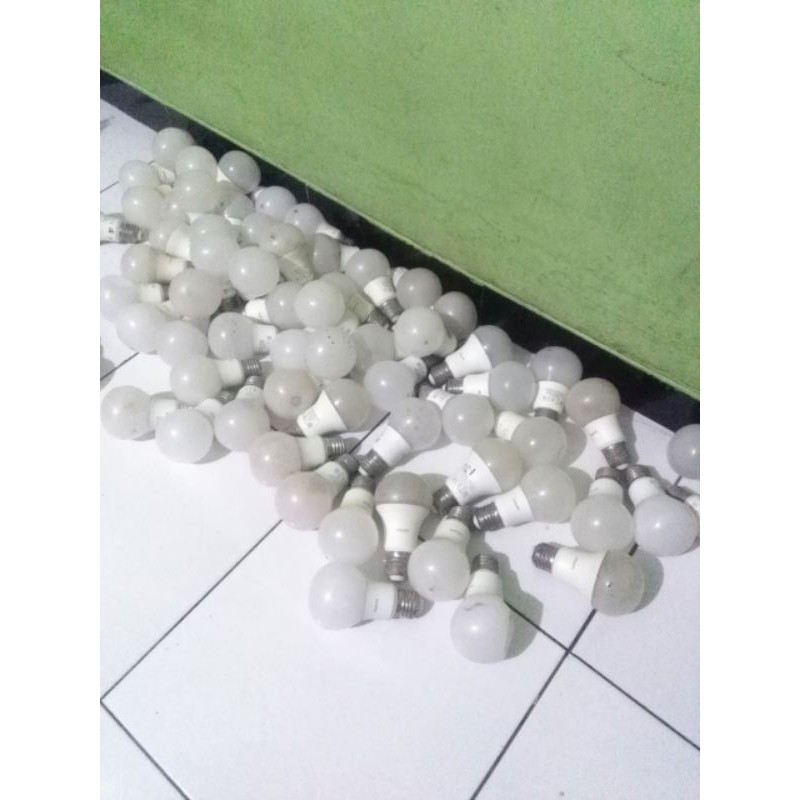 lampu Philip bekas