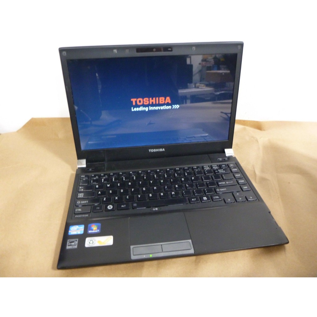 TOSHIBA PORTEGE R30 A I5-4210M 2.60GHZ INTEL HD 4600 laptop bekas second usa