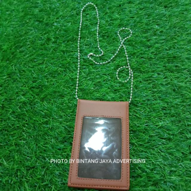 

ID CARD SAKU COKELAT DOFF 2 SLOT CARD PLUS KALUNG RANTAI