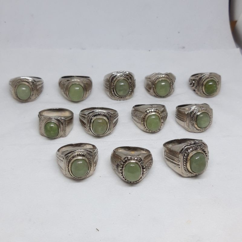 Batu cincin green safir natural