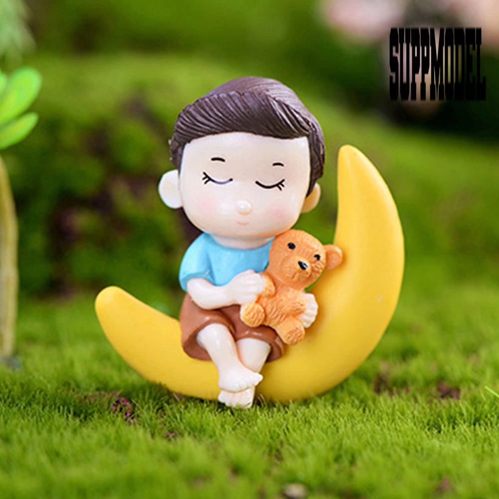 Suppmodel 2Pcs / Set Gantungan Kunci Boneka Anak Laki-Laki / Perempuan Mini Bahan Resin Untuk Dekorasi Taman DIY