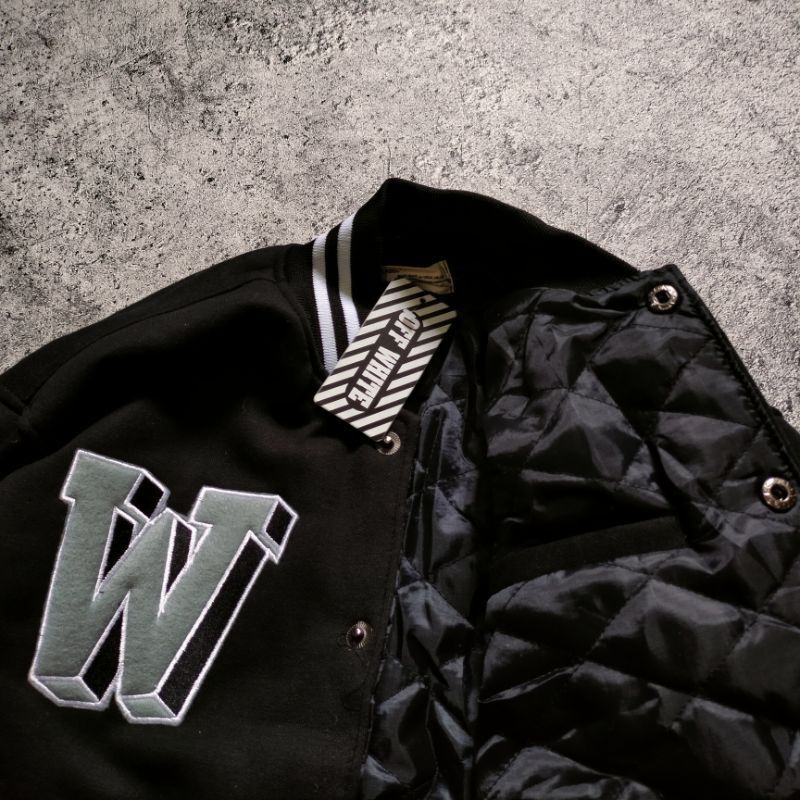 JAKET BOMBER VARSITY OFF WHITE HIGH QUALITY CASUAL HYPE FASHION PRIA