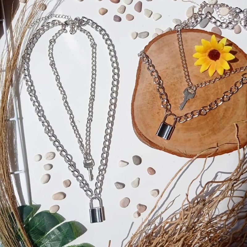 Kalung Gembok Kunci Kalung Wanita Pria Titanium Kalung Liotin