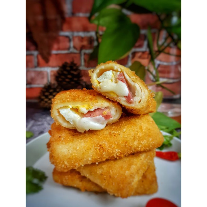 

Frozen Risoles Smoke Beef By Cemal cemil perbox isi 10/Frozen food/enak/cemilan