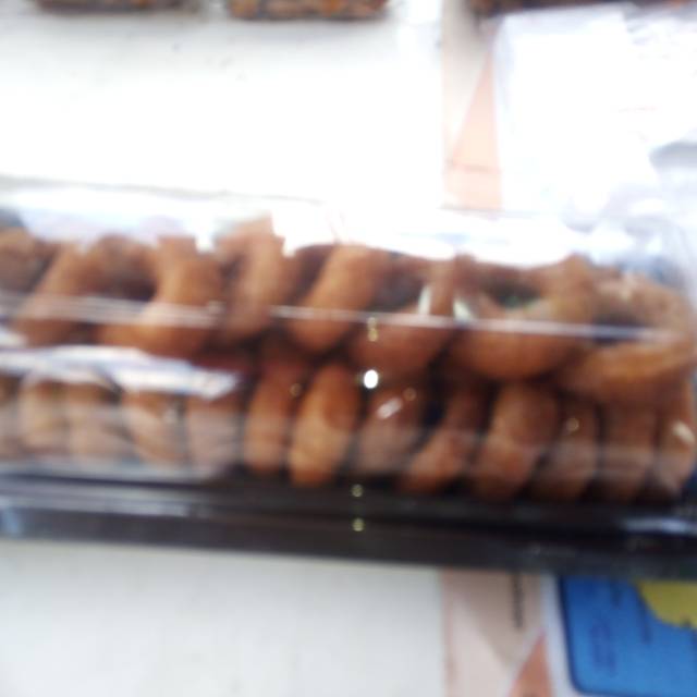 

Kue cincin / ali a gr em