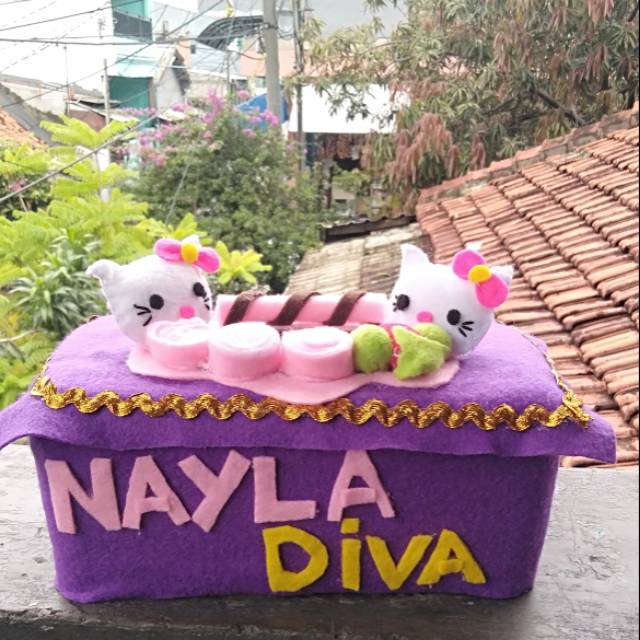 Kotak tissu karakter hello kitty kain flanel