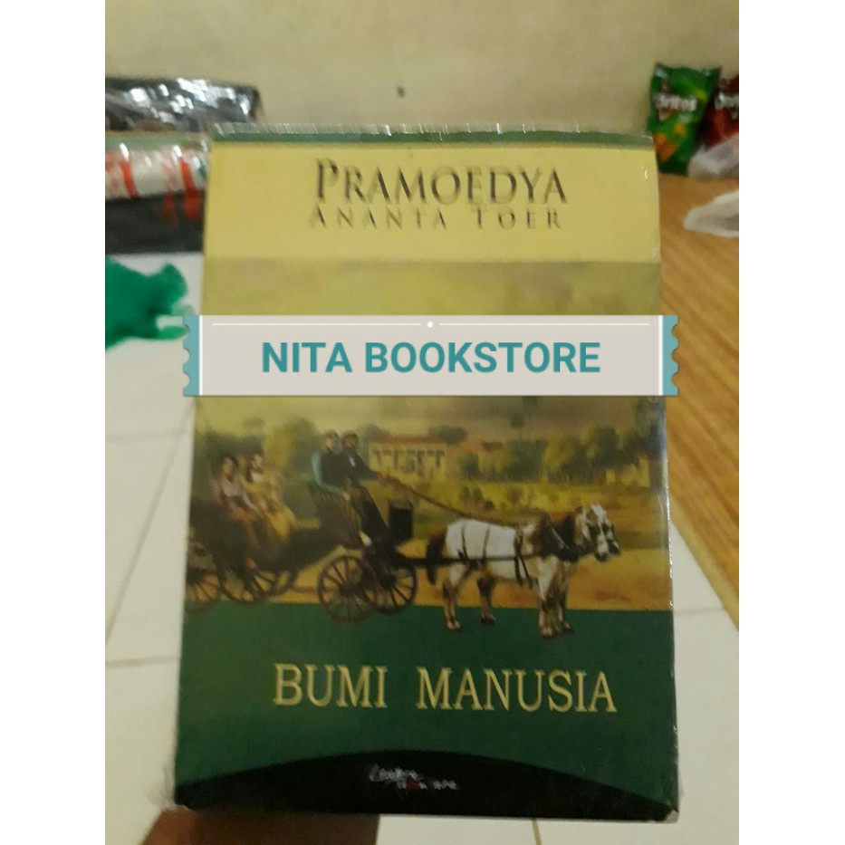 NOVEL BUMI MANUSIA KERTAS BOOKPAPER BY PRAMOEDYA ANANTA TOER