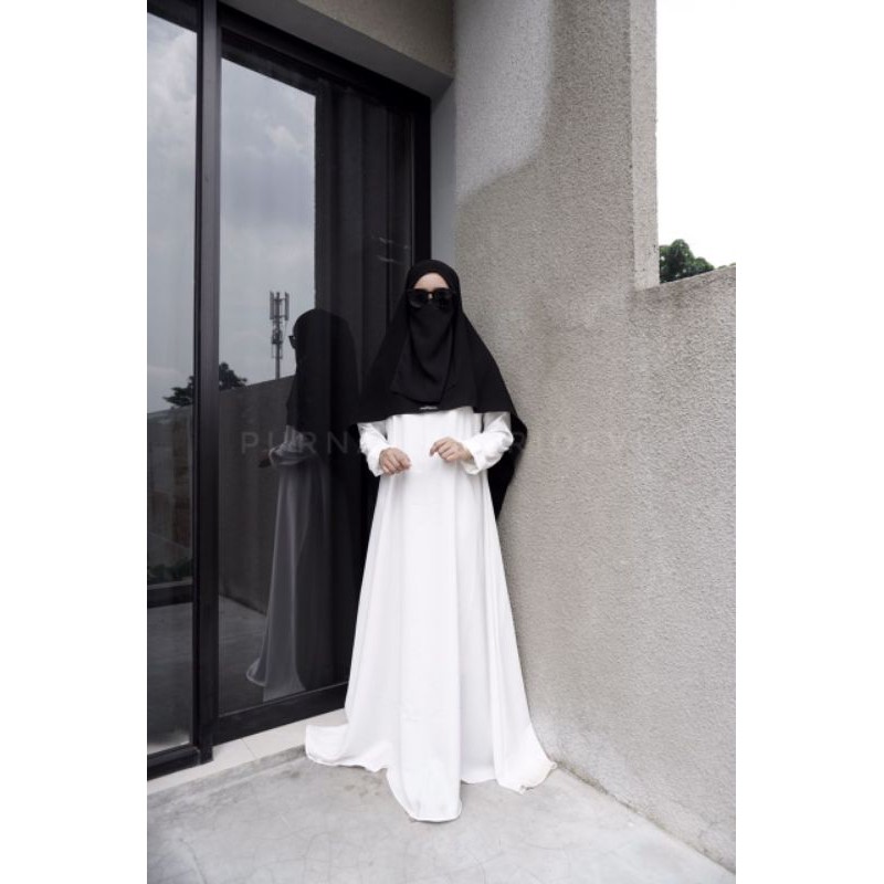 KHIMAR ORLIN DAN MINI PURNAMASARI DEVI MATT ECO BONANZA HITAM PEKAT