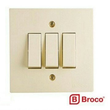 Saklar Listrik Triple IB tanam warna cream merk broco / Brocco 3