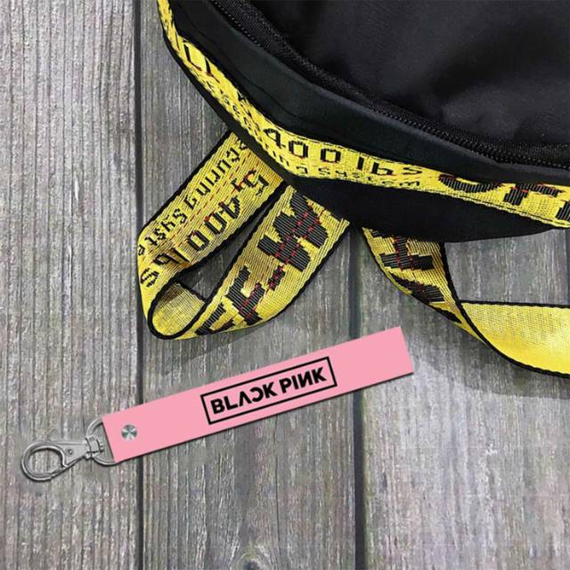 Black Pink Strap Strap Lanyard Gantungan Kunci EXO BTS BLACKPINK