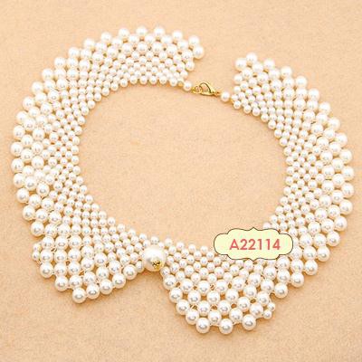 LRC Kalung Wanita Extra White Handmade Imitate Pearl False Collar Fashion Necklaces