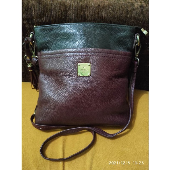 Tas Preloved Sling Bag Kulit Elegance