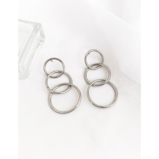 LRC Anting tusuk Fashion Alloy Circle Studs